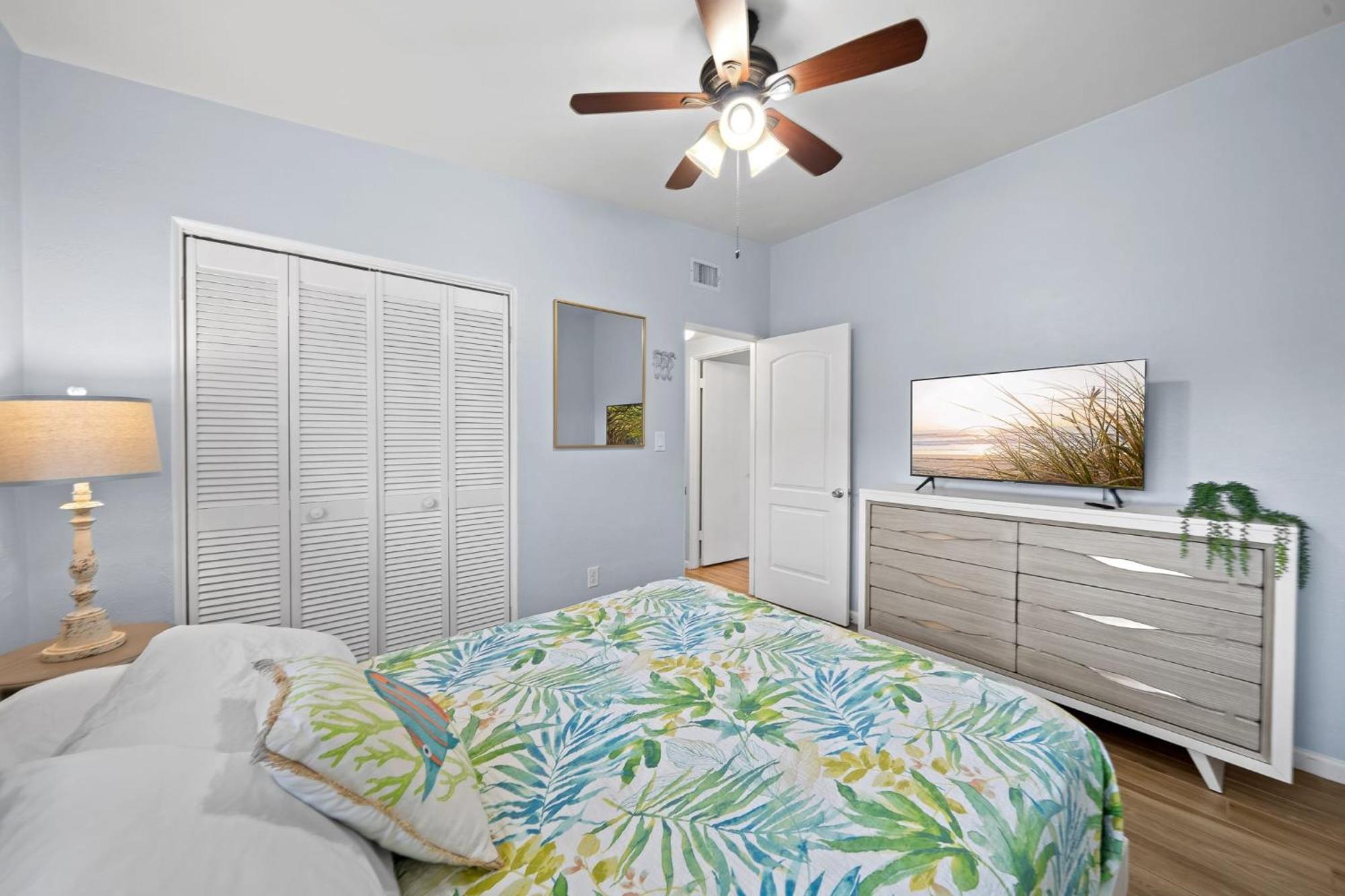 Downtown Cottage - Walk To The Beach & Restaurants Cocoa Beach Exterior photo